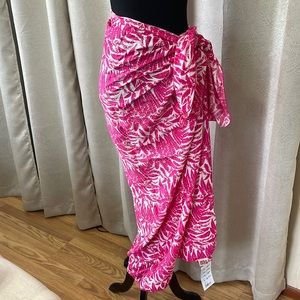 Pink and white sarong